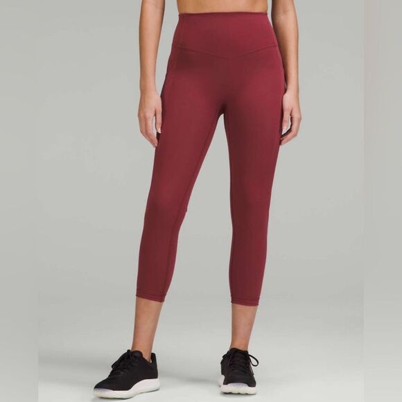 Lululemon All the Right Places High-Rise Drawcord Waist Crop 23”
Mulled Wine - Picture 1 of 8